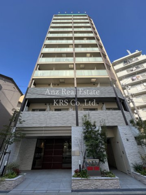 【外観】 | スプランディッドキャトル | 緑溢れる！スタイリッシュな外観のマンションです♪