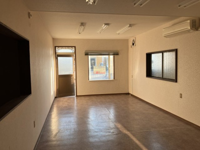 【内装】 | 郭貸事務所 | 写真は以前のものです。