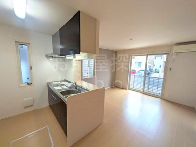 【居間・リビング】 | フローラルコート　Ｂ棟