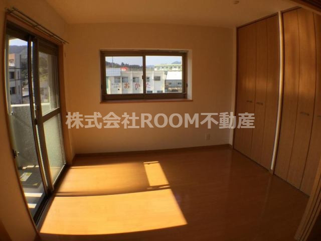 マリア・フローラの洋室|コンパクトで使いやすい洋室です