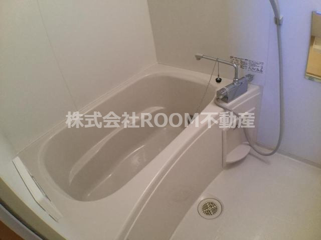 マリア・フローラの浴室|落ち着いた空間のお風呂です