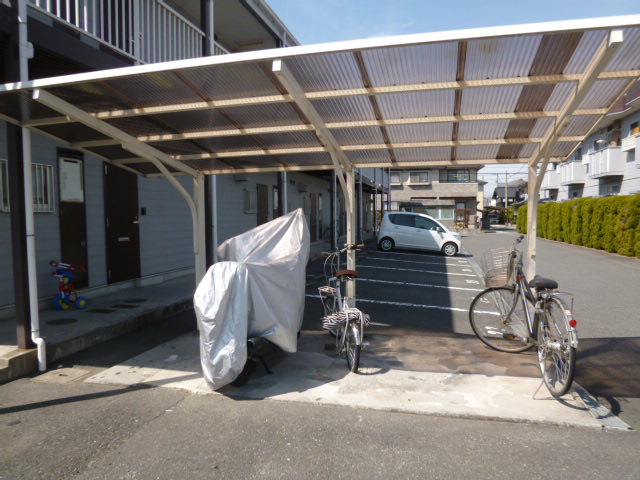 エルディムシャルマンＢのその他共用部分|自転車置き場