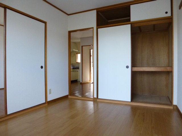 エルディムシャルマンＢの寝室|洋室