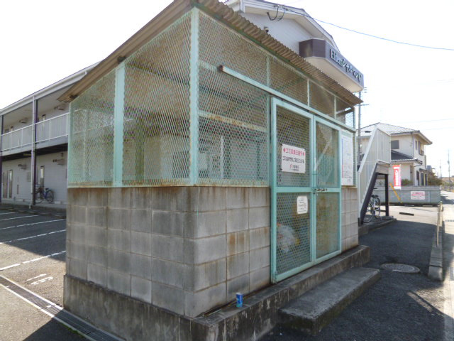 エルディムシャルマンＣのその他共用部分|敷地内ごみステーション