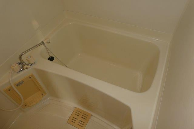 アウローラＢの浴室