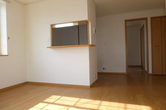 サンガーデンＢの居間・リビング