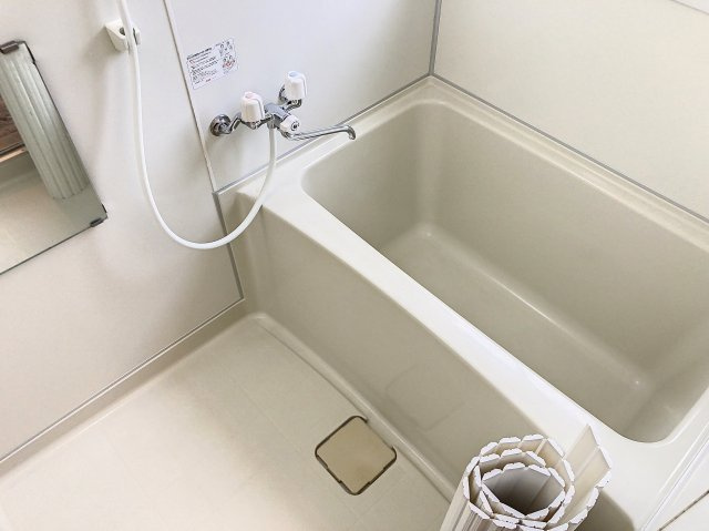 ベルパーチIの浴室