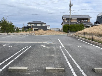 【駐車場】 | エメリー・パレス