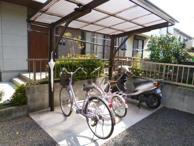 レイリューＡのその他共用部分|駐輪場
