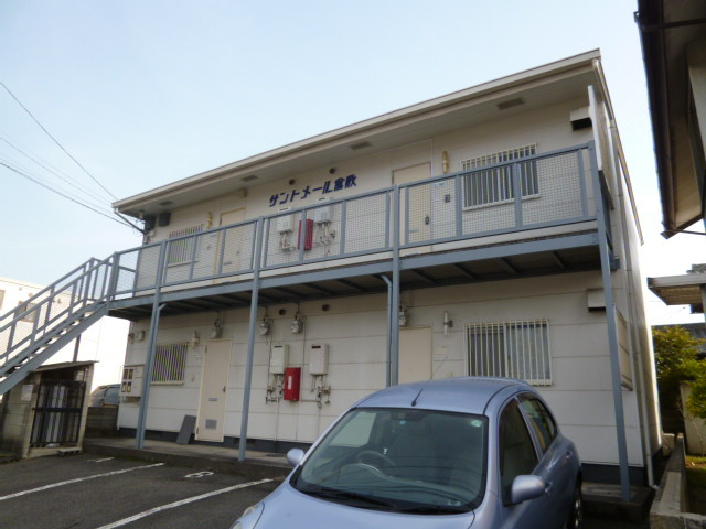 倉敷市宮前のアパートの外観