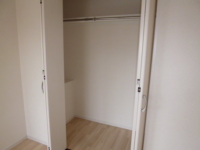 プレジール林の収納|クローゼット