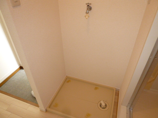 プレジール林のその他|洗濯機置き場