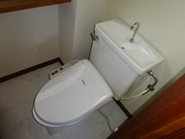 波田マンションのトイレ