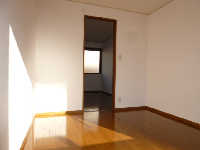 セトル福島の居間・リビング