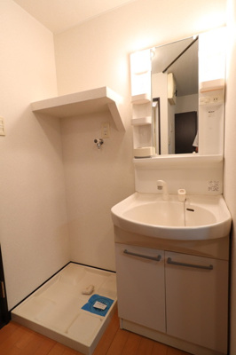 【独立洗面台】 | ポラリス別府駅南 | 別号室の写真になります。現況優先。