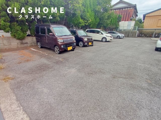 メゾン須磨　　刈谷市近郊の賃貸ならクラスホーム刈谷店の駐車場