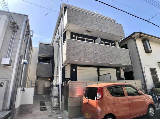 HESTA近大前の外観