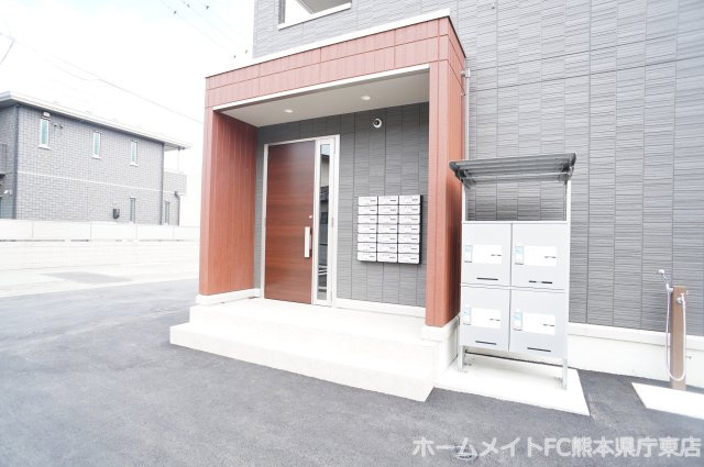 D-room本山のエントランス