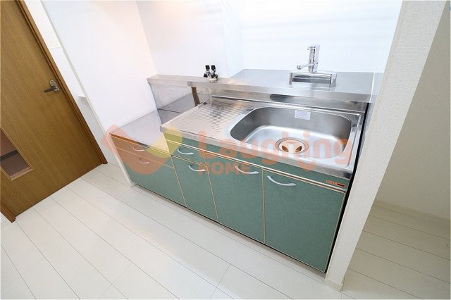 エトランゼ12のキッチン|お料理しやすいキッチンです