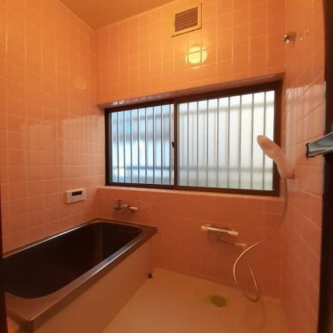 メープルⅣの浴室|コンパクトで使いやすいお風呂です