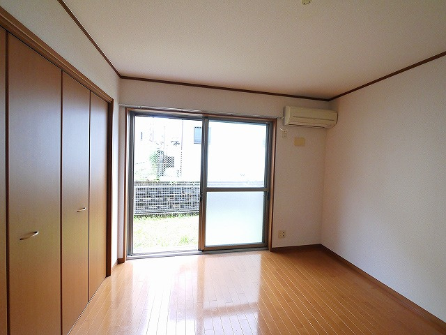 グレイス学園前の居間・リビング|使いやすい居間です