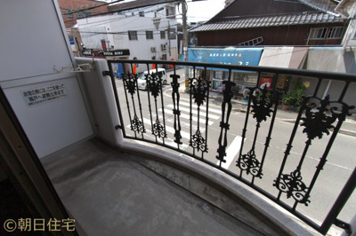 【バルコニー】 | ナッツパレス