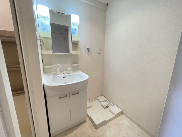 アーバニタの独立洗面台