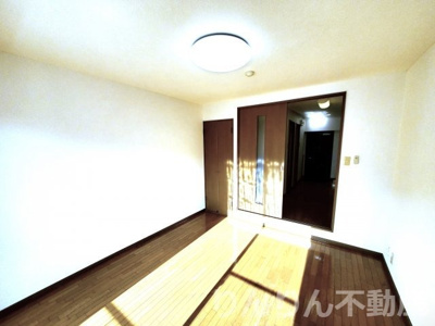 【居間・リビング】 | サンセール二軒屋イースト