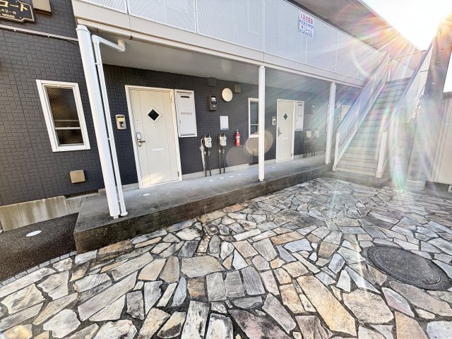 プラザコートのエントランス