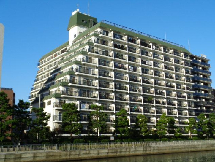 秀和深川森下町レジデンスの外観