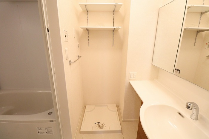 ラ・ペジブル Bのその他|洗濯機置き場