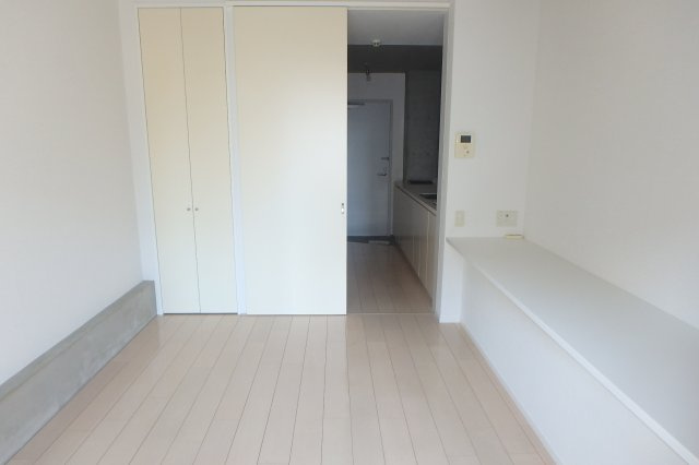 バージュアル武蔵小杉の洋室|反転のお部屋の参考写真となります。