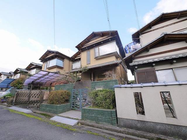 鹿野園町貸家の外観|外観もきれいです