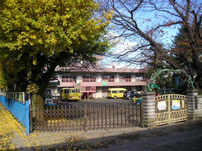 桜ケ丘幼稚園まで450ｍ