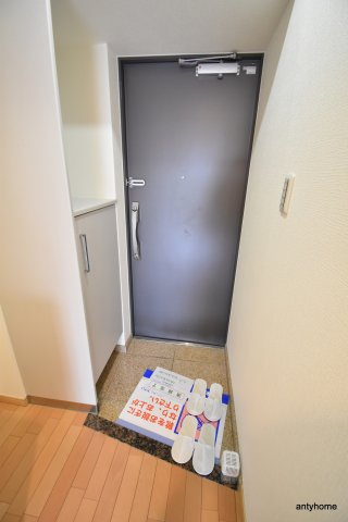 ディナスティ都島北通　仲介手数料無料の玄関