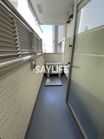 フジパレス高井田西Ⅲ番館のバルコニー