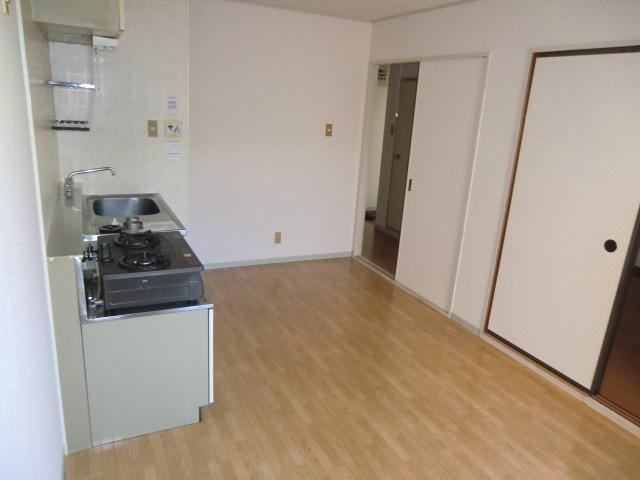 apartment 昭和町２丁目