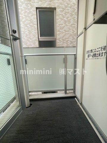 サンネクテール天満橋のバルコニー