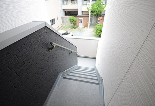 【エントランス】 | HPに初期費用掲載！「プライスホーム」で検索！Hiroyu-Fukuoka Ⅰ