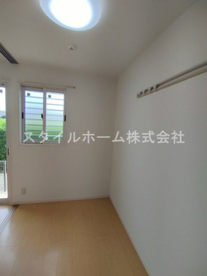 【寝室】 | ヴィライン若宮 | 別部屋写真です。