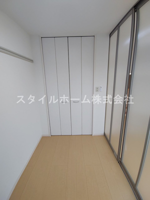 【洋室】 | ヴィライン若宮 | 別部屋写真です。