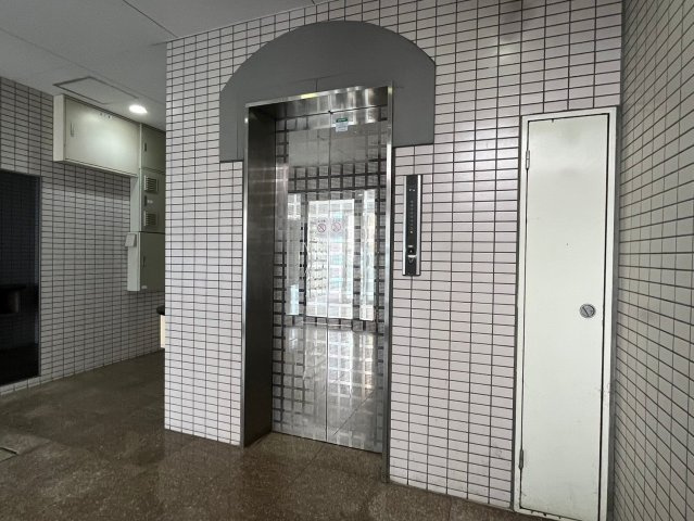桜マンション｜名古屋市の賃貸ならMy賃貸のエントランス|桜マンション