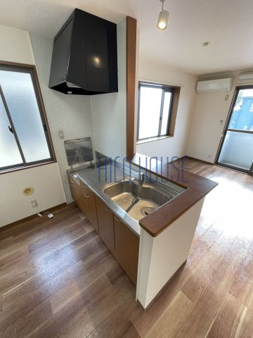 メイプルタウン川越的場Ａのキッチン