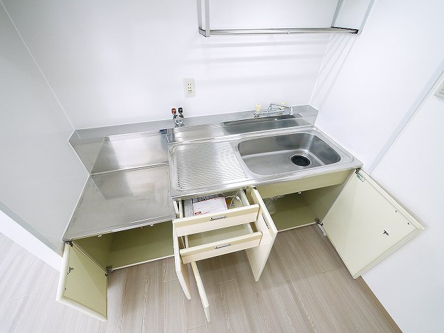 サンプラザ南京終のキッチン|キッチンでお料理をお楽しみください