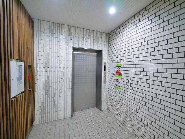 サンプラザ南京終のその他共用部分|きれいな共有スペース