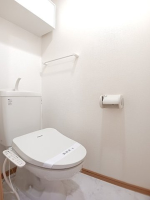 【トイレ】 | ブラウベルク　Ｂ | トイレもきれいです