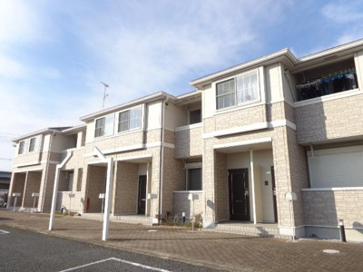 【エントランス】 | クレストール | 外観写真（昼）