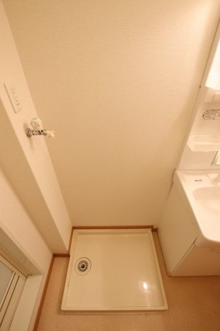 【設備】 | メロディーハウスⅡ | 室内洗濯パン