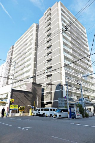プレサンスロジェ難波グランドウエスト