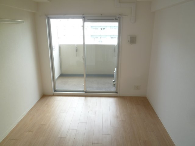 プレサンス難波元町の内装